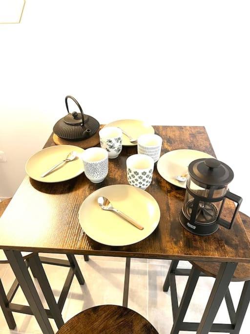 Jolie Mini Maison Lovely Tiny House Vitry-sur-Seine Ngoại thất bức ảnh